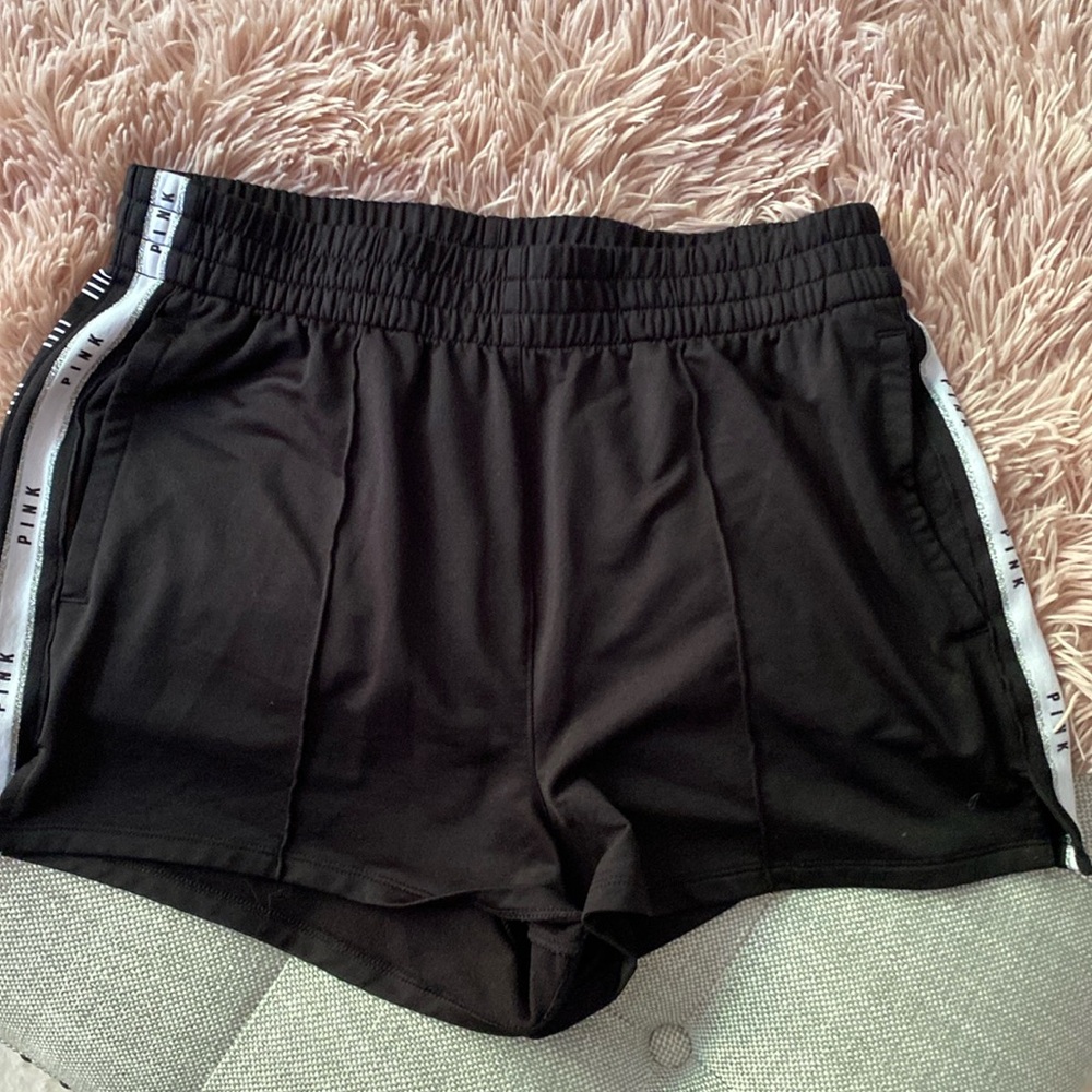 PINK size large lounge shorts